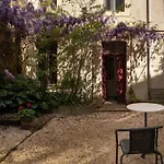 Bastide *