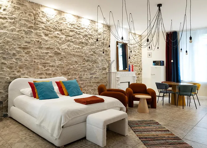 Apartament Bastide *